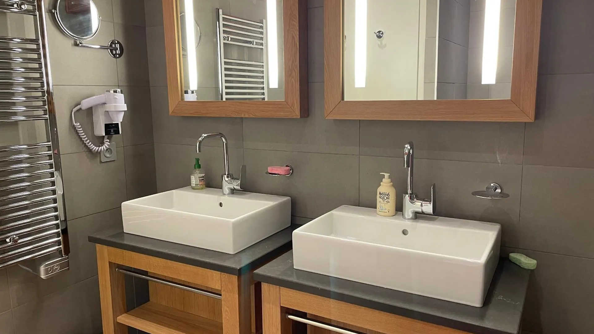 Apartment Les Arcs 1800 : Appartement Ski In/Out Avec Spa Bourg-Saint-Maurice